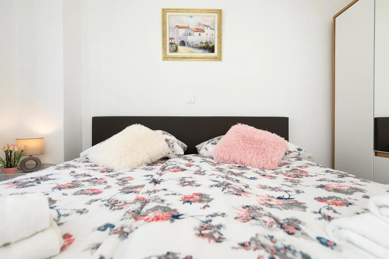 Apartments Ani Dramalj 0*,  Chorvatsko